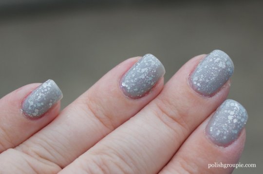 Jelly Sandwich: Essie Set In Stones with OPI My Pointe Exactly