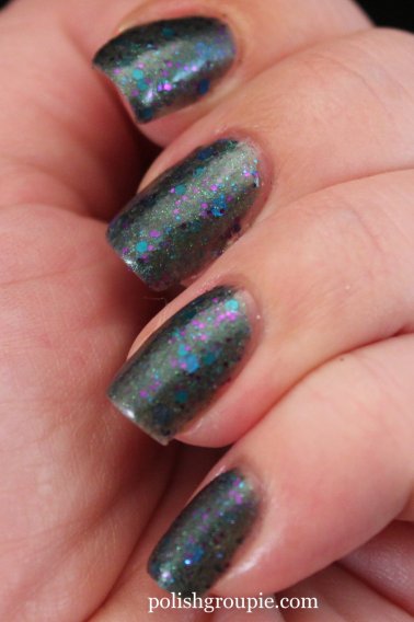 Pretty & Polished Pretty As A Peacock