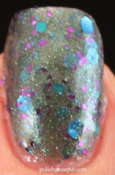 Pretty & Polished Pretty As A Peacock